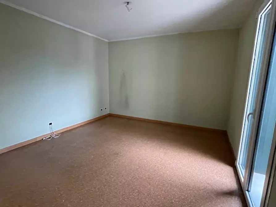 Immagine 29 di Villa in vendita  a Padova