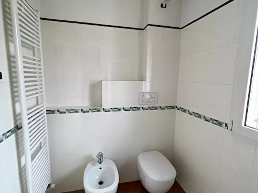 Immagine 30 di Villa in vendita  a Padova