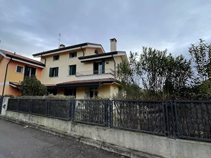 Immagine 44 di Villa in vendita  a Padova
