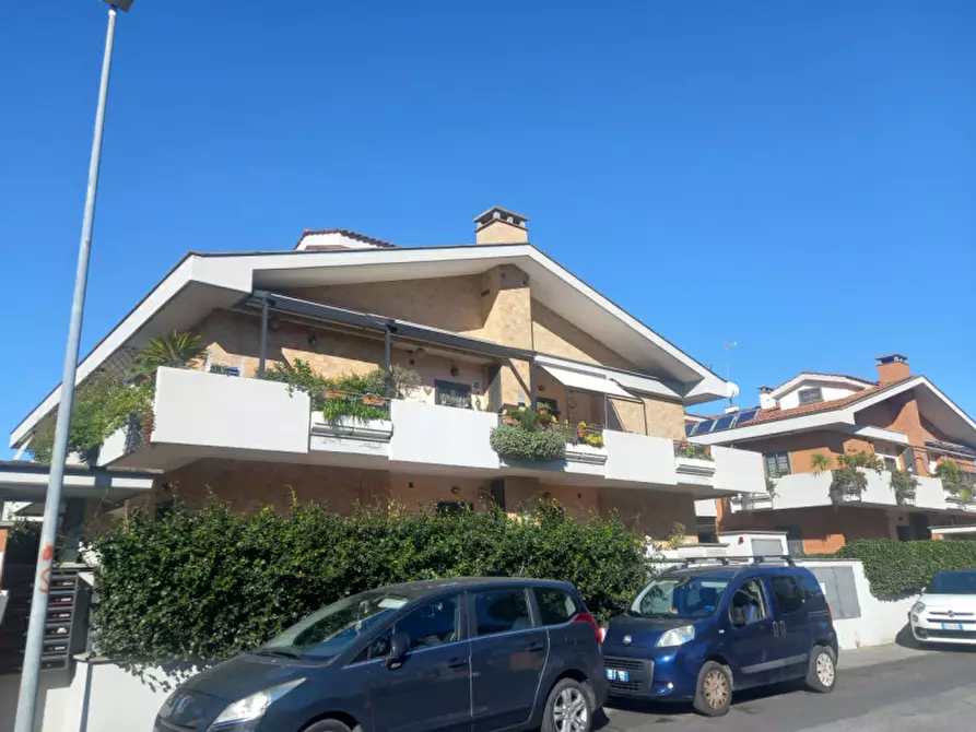 Immagine 1 di Appartamento in vendita  in Via Lidia Bianchi a Roma