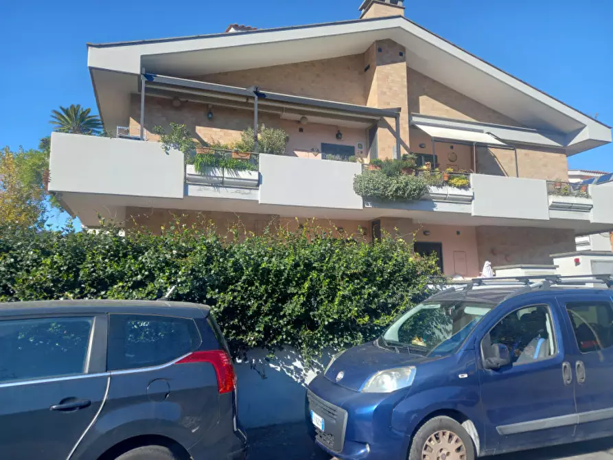 Immagine 2 di Appartamento in vendita  in Via Lidia Bianchi a Roma