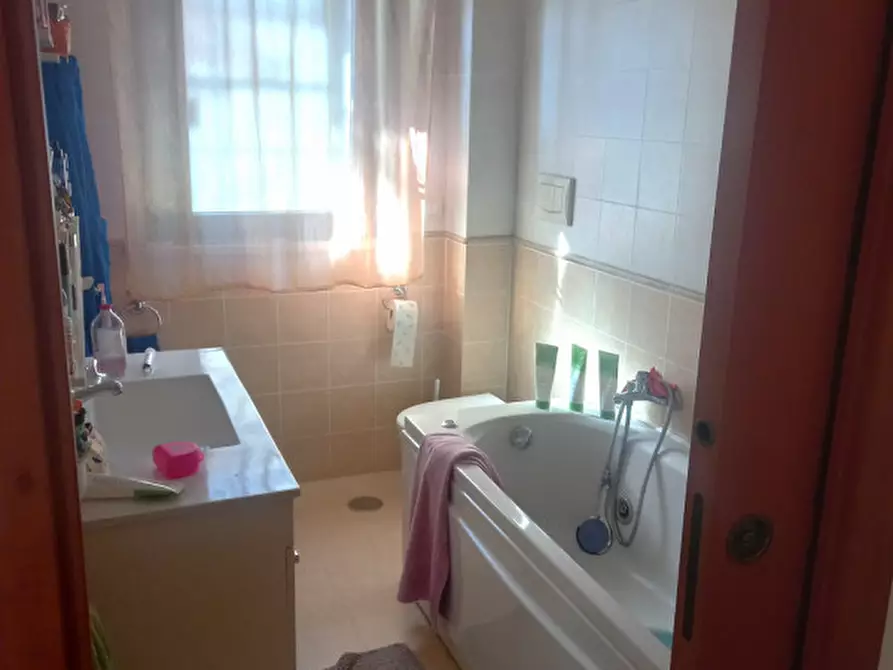 Immagine 21 di Appartamento in vendita  in Via Lidia Bianchi a Roma