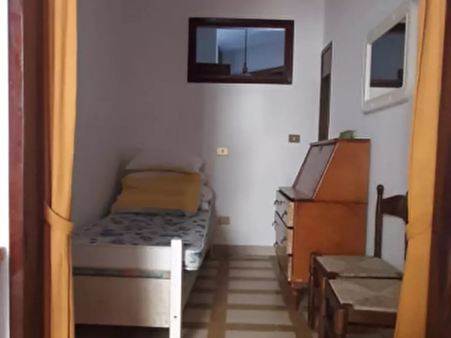 Immagine 10 di Appartamento in vendita  in angolo via di Villa Adele a Anzio