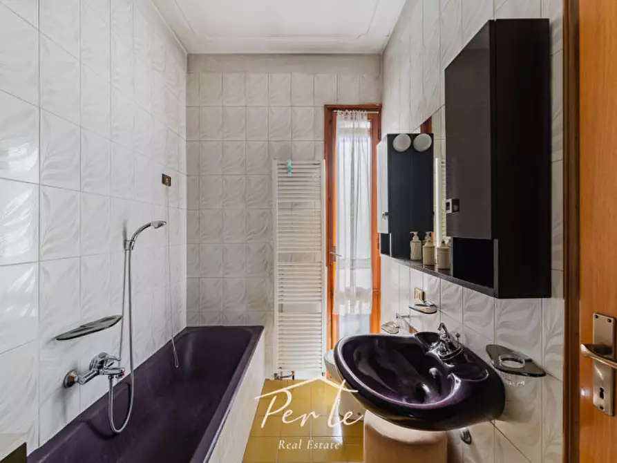 Immagine 10 di Appartamento in vendita  in piazza cornelio 5 a Ostiglia