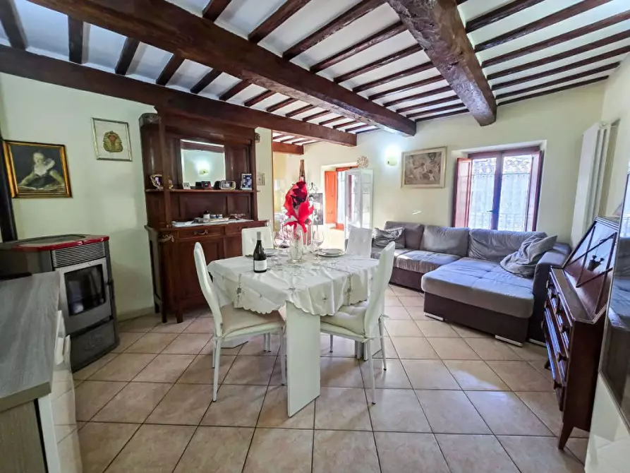 Immagine 3 di Appartamento in vendita  in Piazza del Mercato a Sestino