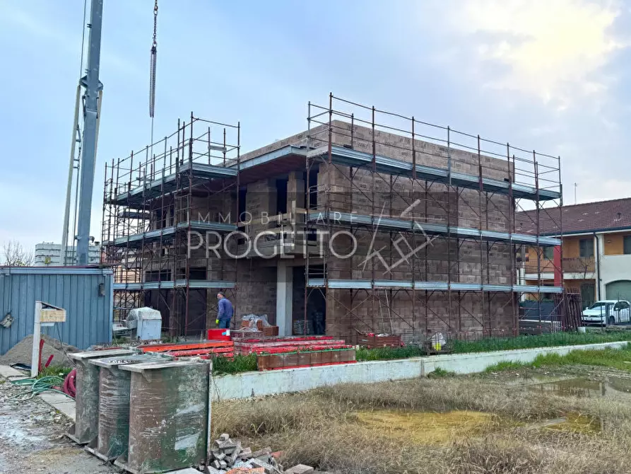 Immagine 3 di Casa bifamiliare in vendita  in Via Guglielmo Marconi a Piazzola Sul Brenta