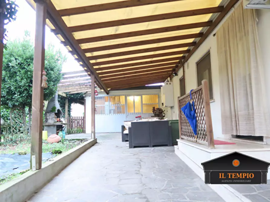 Immagine 2 di Casa bifamiliare in vendita  in Via Guglielmo Cappelletti a Vicenza