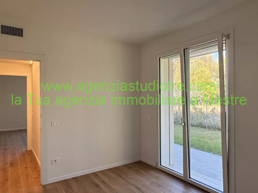 Immagine 11 di Appartamento in vendita  in via castellana 18 a Venezia