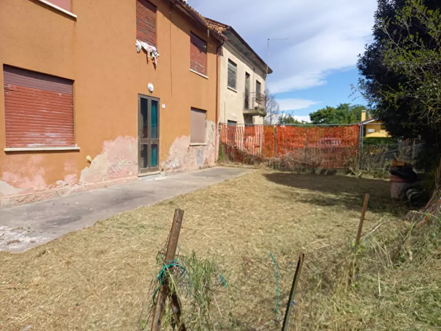 Immagine 10 di Casa bifamiliare in vendita  in Via Guglielmo Marconi a Monselice