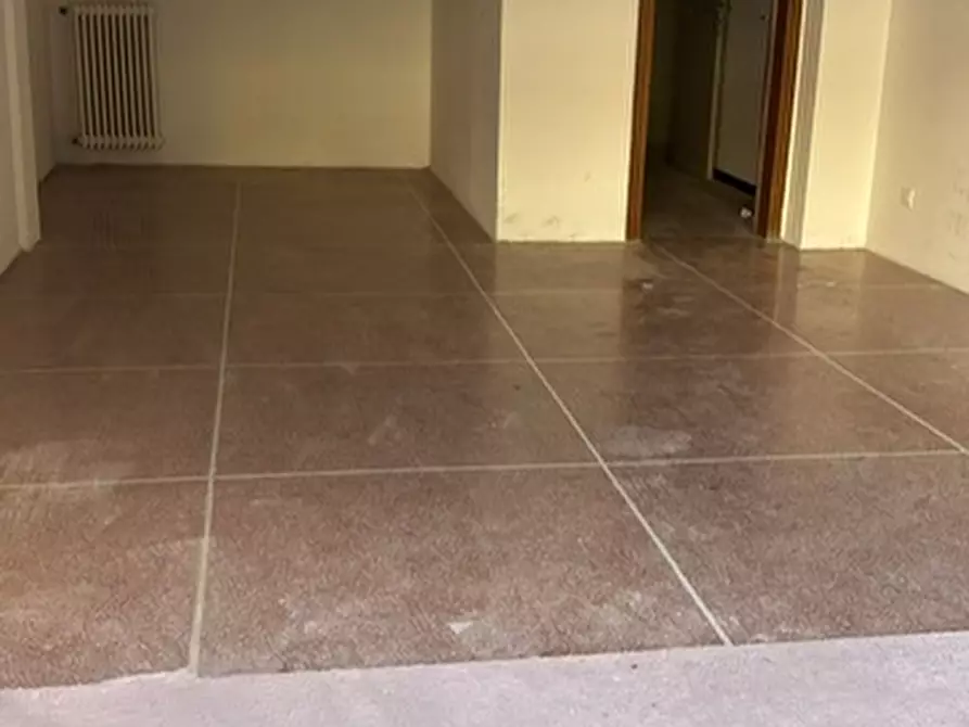 Immagine 3 di Garage in vendita  in Via Ognissanti a Padova