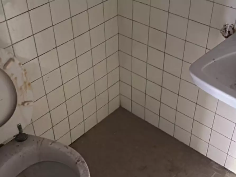 Immagine 5 di Garage in vendita  in Via Ognissanti a Padova