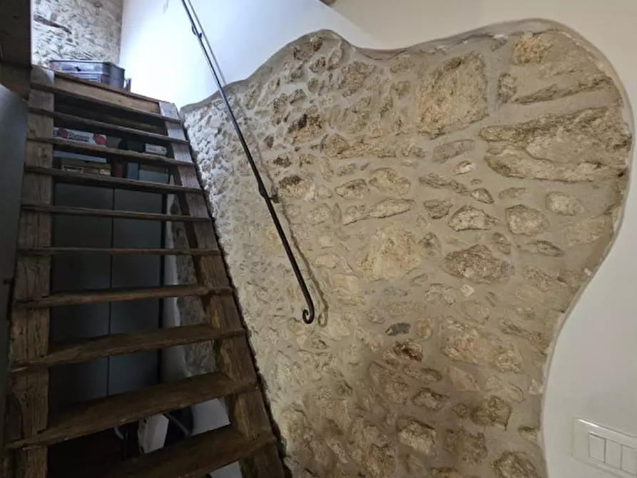 Immagine 4 di Rustico / casale in vendita  in via pilotto a Castelgomberto