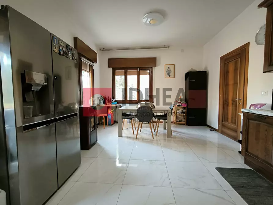 Immagine 1 di Villa in vendita  a Treviso
