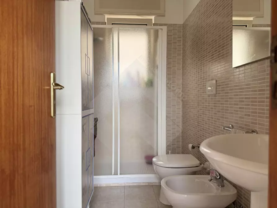 Immagine 9 di Appartamento in vendita  a Andria