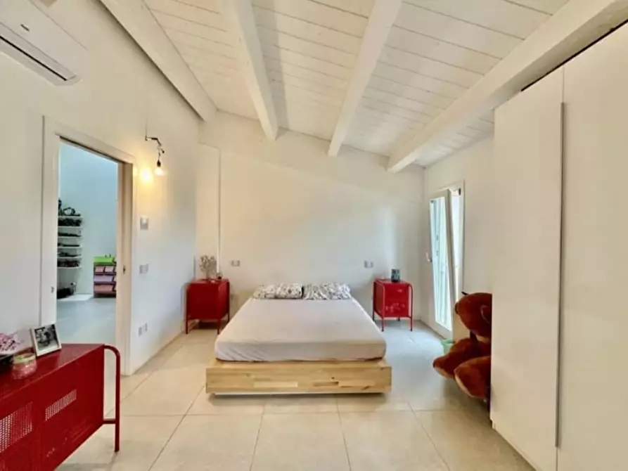 Immagine 9 di Appartamento in vendita  in Via Ponte a Castegnero