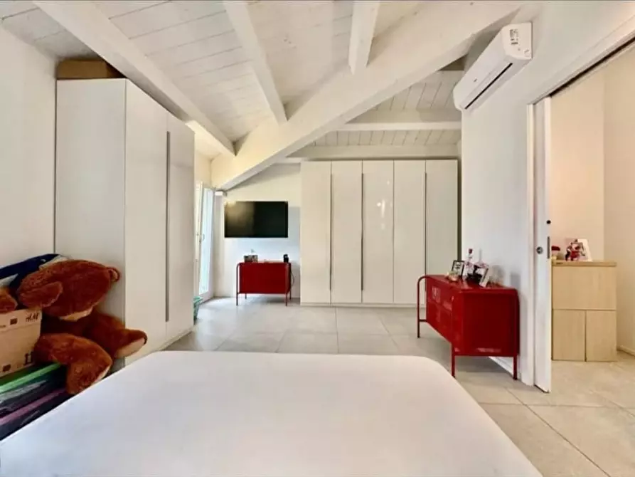 Immagine 10 di Appartamento in vendita  in Via Ponte a Castegnero