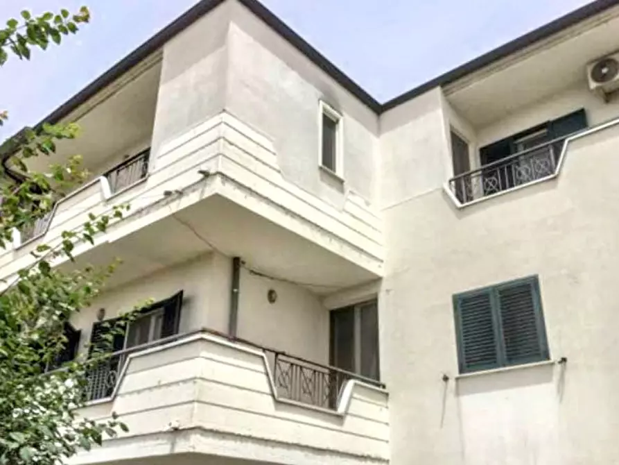 Immagine 4 di Palazzo in vendita  in Via Barricelle, 85050 Barricelle PZ, Italia a Marsicovetere