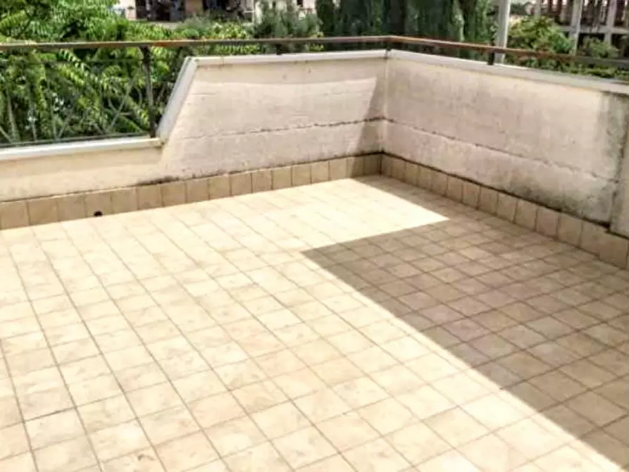 Immagine 10 di Palazzo in vendita  in Via Barricelle, 85050 Barricelle PZ, Italia a Marsicovetere