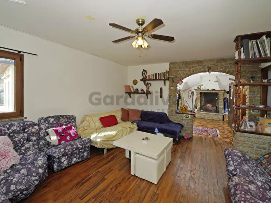 Immagine 9 di Appartamento in vendita  in Via Sasso a Gargnano