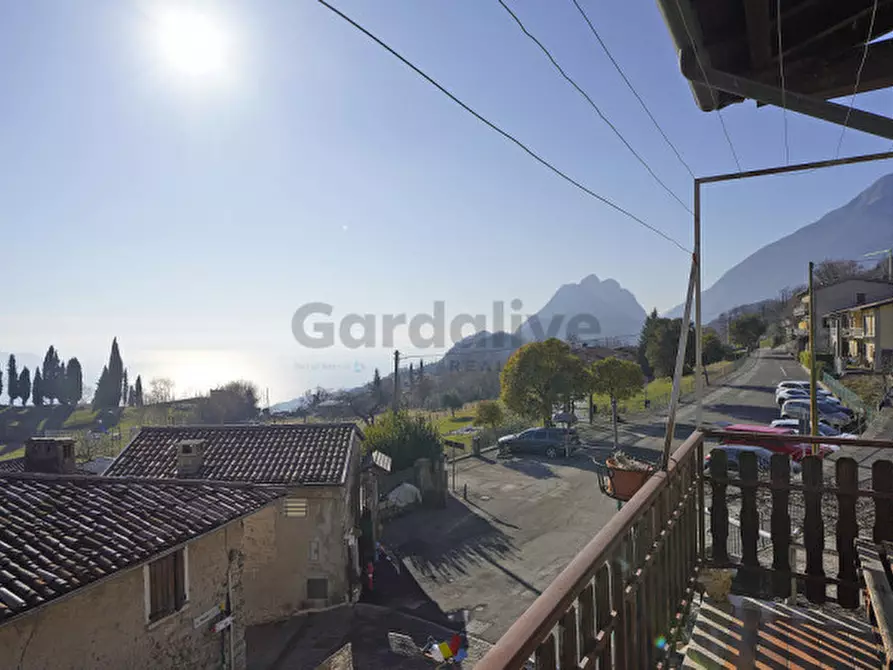 Immagine 14 di Appartamento in vendita  in Via Sasso a Gargnano