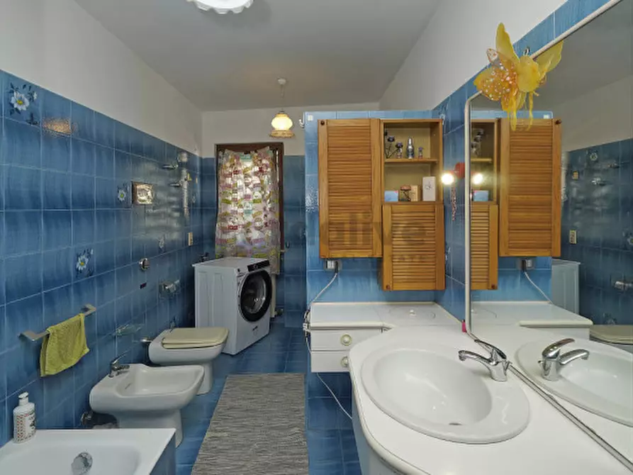 Immagine 22 di Appartamento in vendita  in Via Sasso a Gargnano