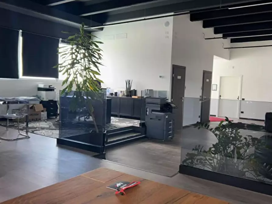 Immagine 4 di Ufficio in affitto  in Via Sebastiano Venier a Marcon