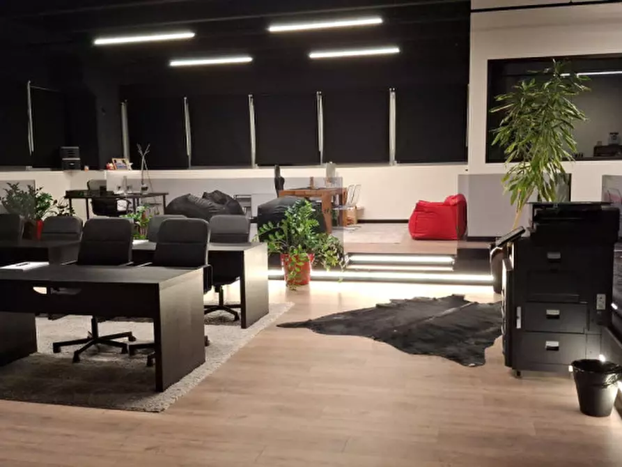 Immagine 10 di Ufficio in affitto  in Via Sebastiano Venier a Marcon