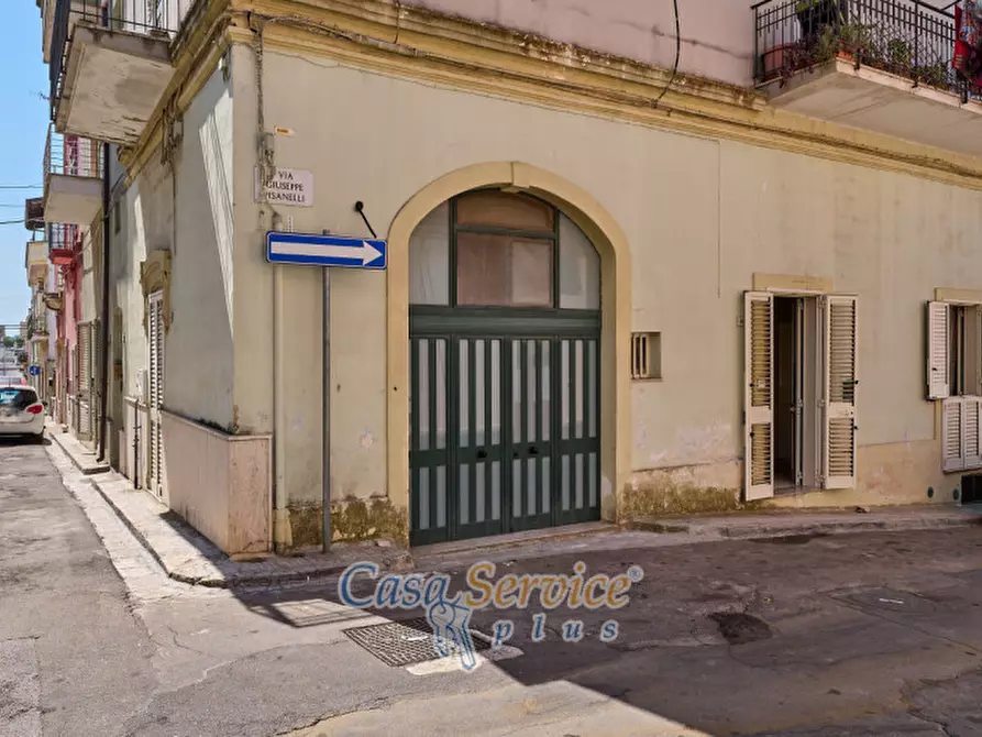 Immagine 2 di Casa indipendente in vendita  in Via Alessandro Manzoni a Parabita