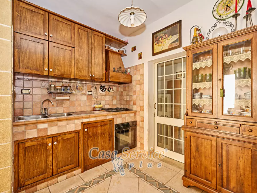 Immagine 18 di Casa indipendente in vendita  in Via Alessandro Manzoni a Parabita