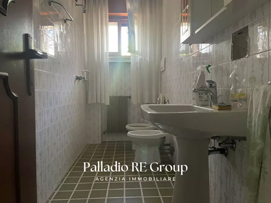 Immagine 10 di Casa bifamiliare in vendita  in via lago di trasimeno a Vicenza