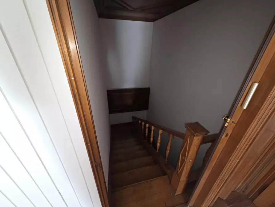 Immagine 30 di Attico in affitto  in via saragozza a Bologna