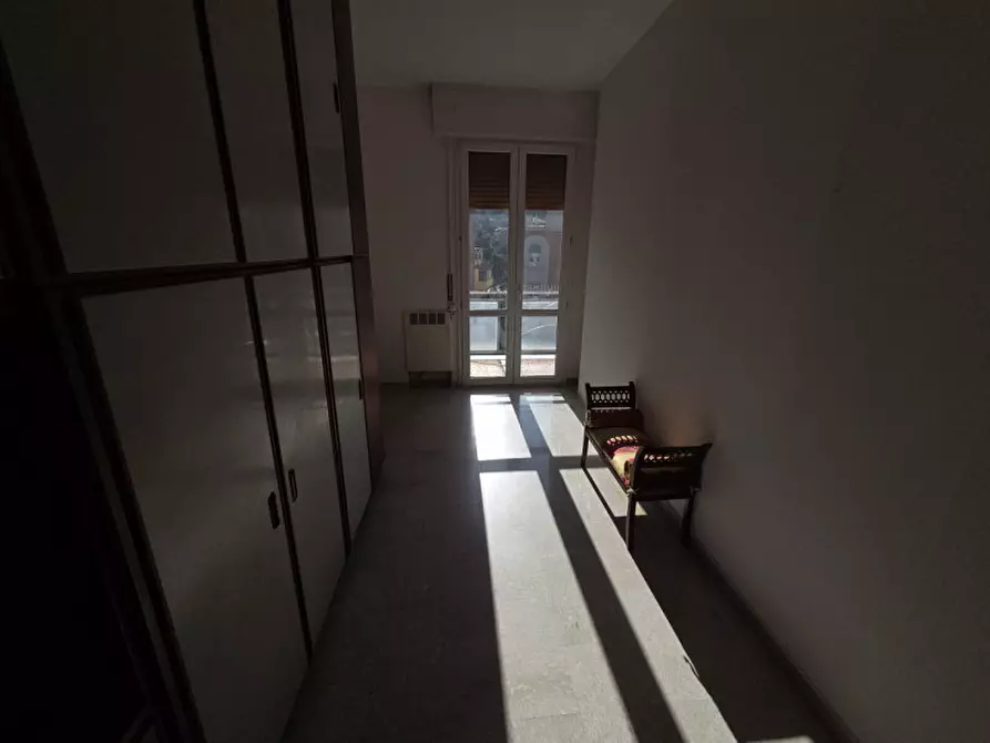 Immagine 41 di Attico in affitto  in via saragozza a Bologna