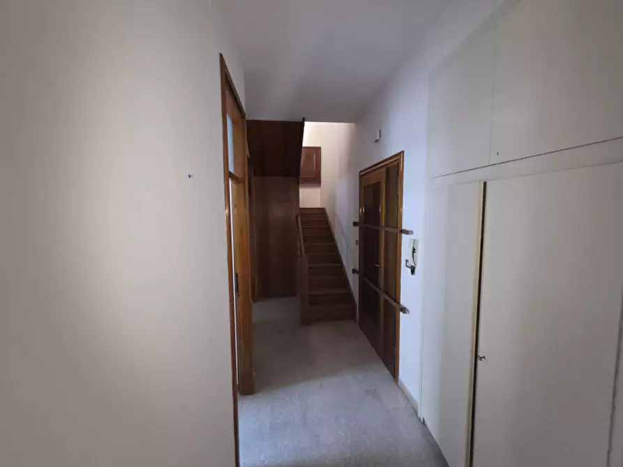 Immagine 42 di Attico in affitto  in via saragozza a Bologna