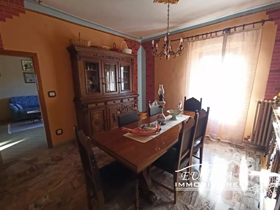 Immagine 13 di Casa indipendente in vendita  in Via Soccorso a Castiglione Del Lago