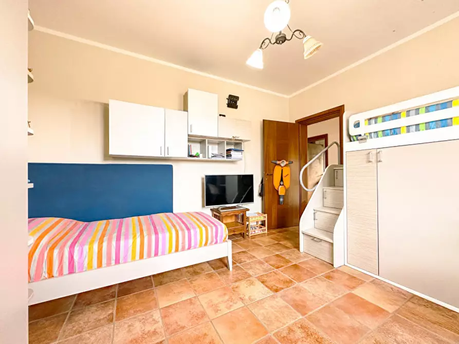 Immagine 15 di Villa in vendita  in Via Rovasenda, 139 a Gattinara