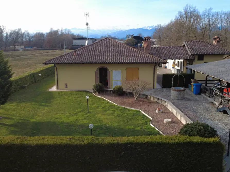Immagine 28 di Villa in vendita  in Via Rovasenda, 139 a Gattinara