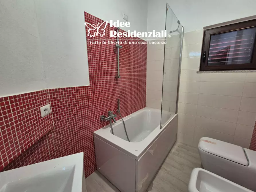 Immagine 6 di Villetta a schiera in vendita  a Golfo Aranci