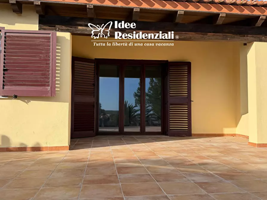 Immagine 7 di Villetta a schiera in vendita  a Golfo Aranci