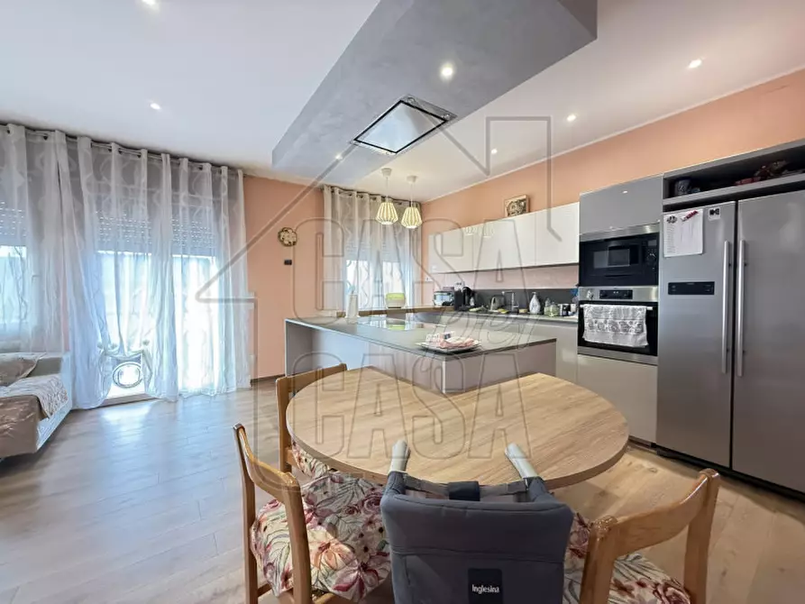 Immagine 2 di Casa bifamiliare in vendita  in Via Montegrotto a Montegrotto Terme