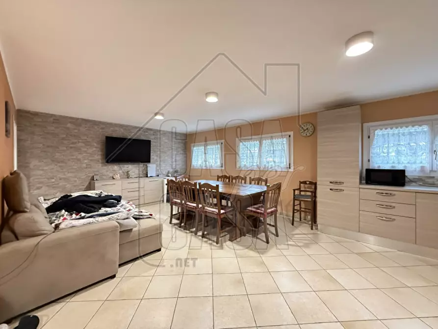 Immagine 14 di Casa bifamiliare in vendita  in Via Montegrotto a Montegrotto Terme