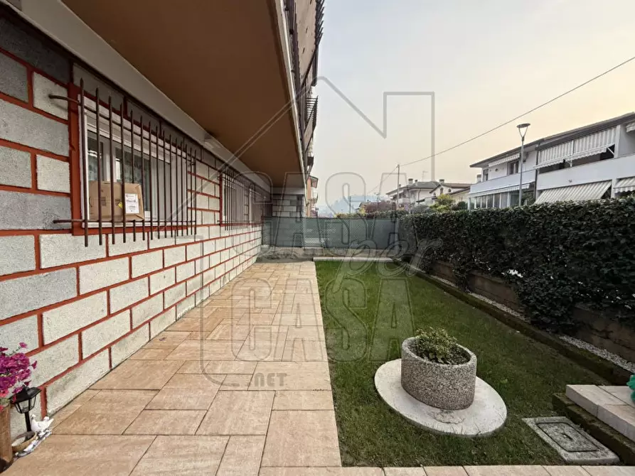 Immagine 19 di Casa bifamiliare in vendita  in Via Montegrotto a Montegrotto Terme