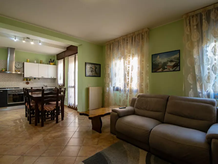 Immagine 4 di Casa bifamiliare in vendita  in Via Giosuè Borsi a Abano Terme