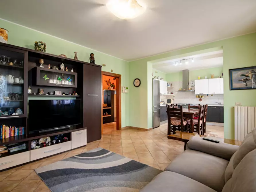 Immagine 5 di Casa bifamiliare in vendita  in Via Giosuè Borsi a Abano Terme