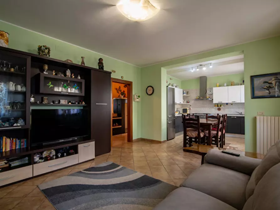 Immagine 6 di Casa bifamiliare in vendita  in Via Giosuè Borsi a Abano Terme