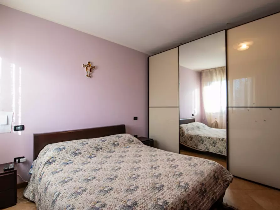 Immagine 30 di Casa bifamiliare in vendita  in Via Giosuè Borsi a Abano Terme