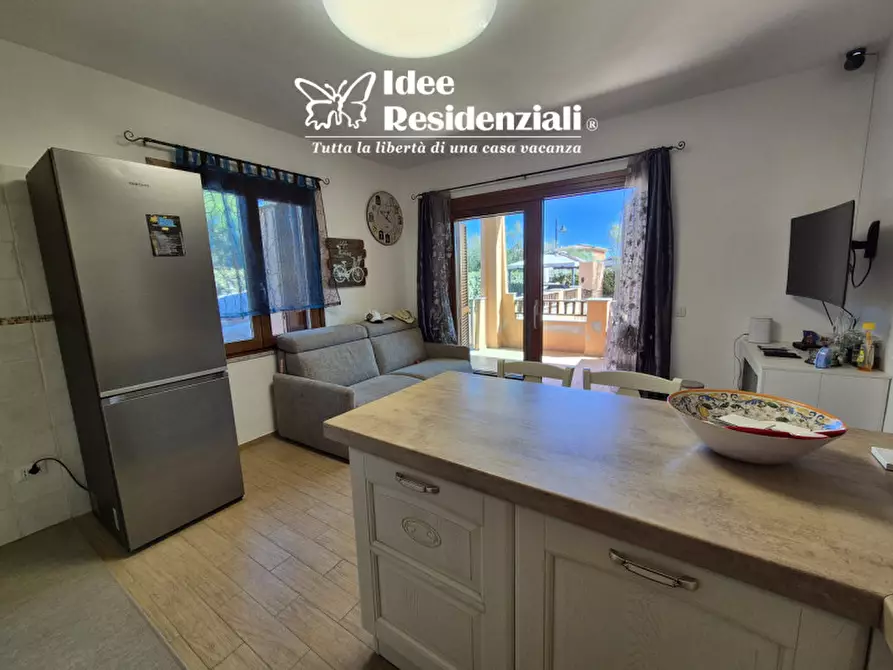 Immagine 2 di Appartamento in vendita  a Olbia