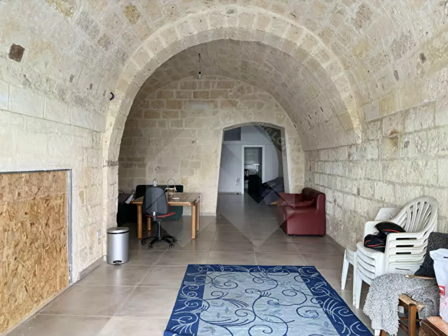 Immagine 4 di Casa indipendente in vendita  a Andria