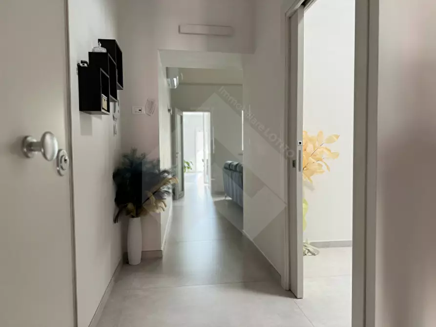 Immagine 6 di Casa indipendente in vendita  a Andria