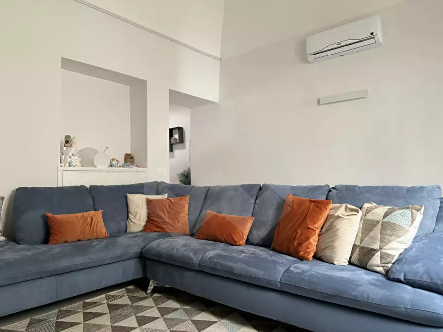 Immagine 9 di Casa indipendente in vendita  a Andria