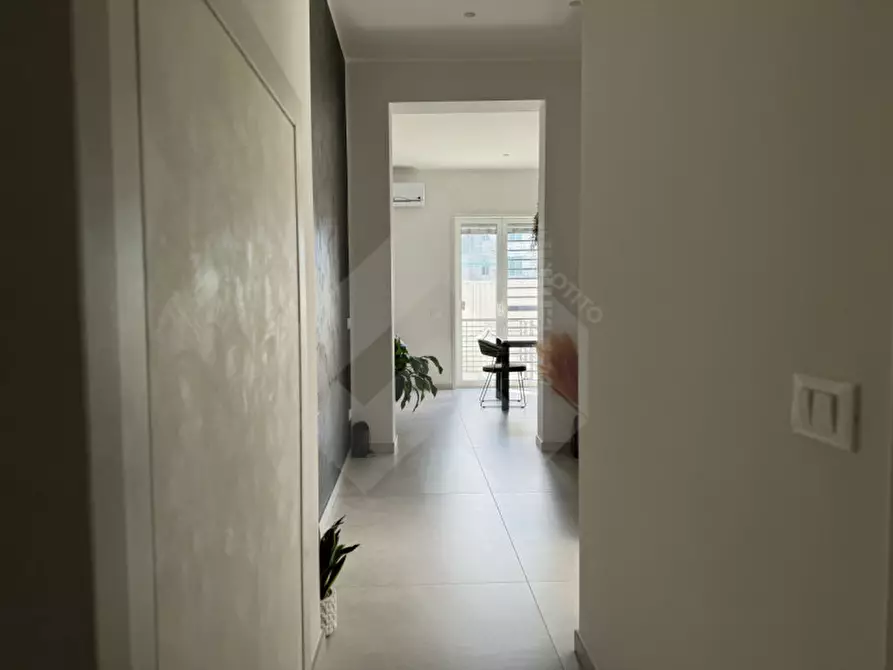 Immagine 13 di Casa indipendente in vendita  a Andria